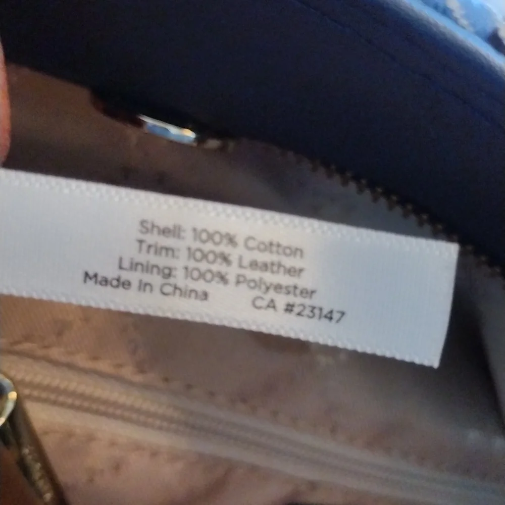 Talbots tote style purse. - Picture 11 of 13